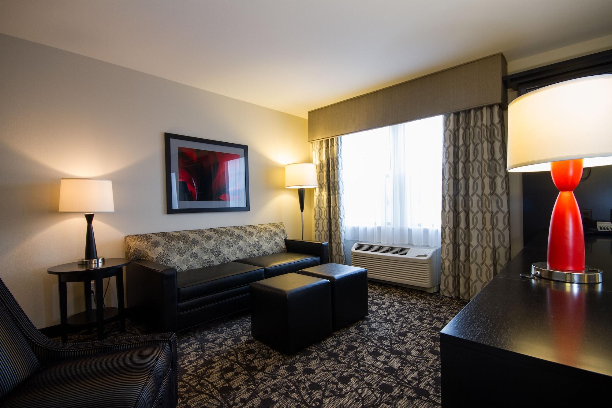 Hampton Inn & Suites Dupont Bagian luar foto